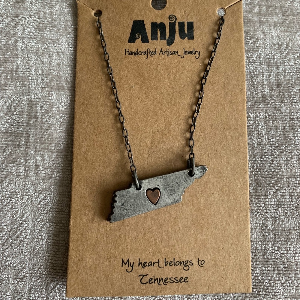 Anju Handcrafted Jewelry TN Necklace